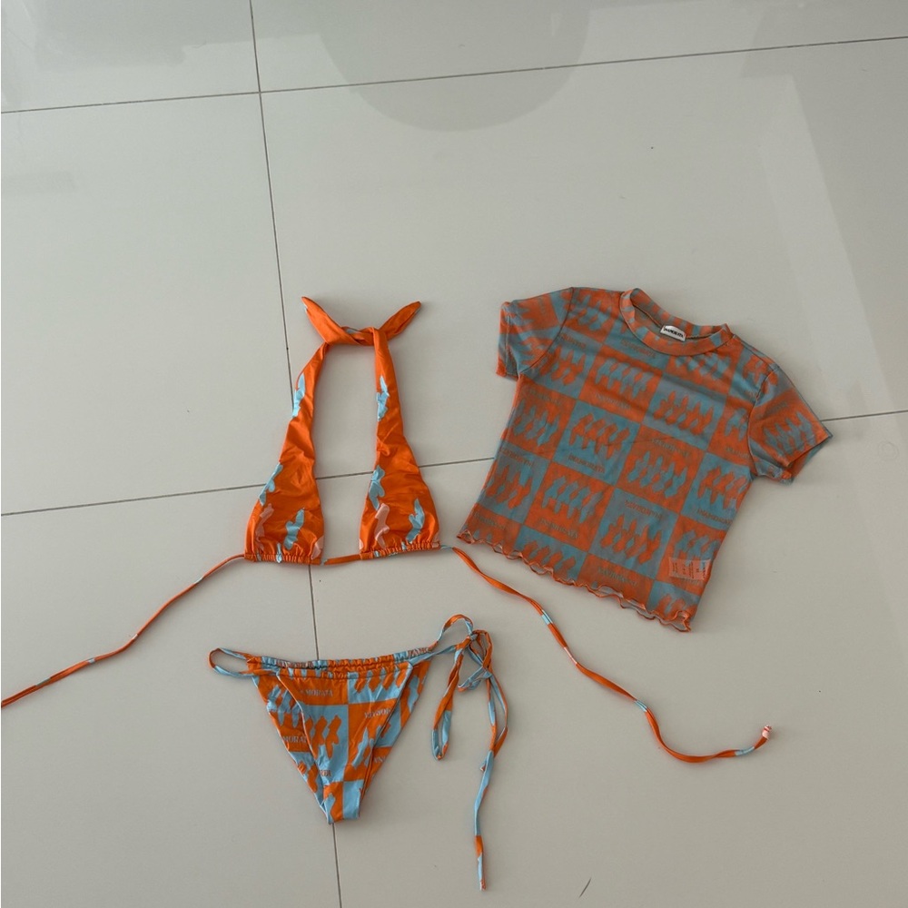 iNAMORATA Vibrant Orange and Blue Swimwear Set